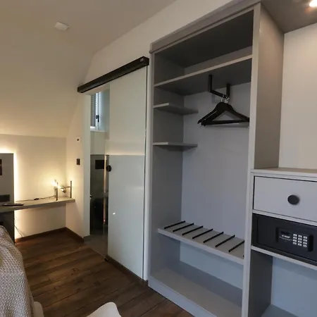 Hotel Reinhardts 3*