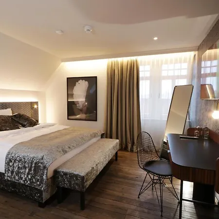 Hotel Reinhardts