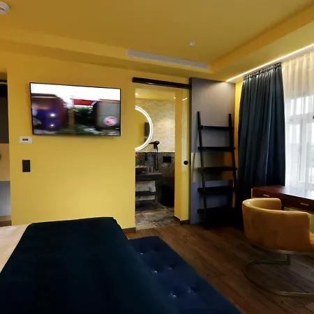 Hotel Reinhardts
